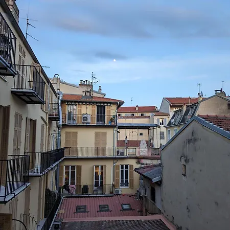 Apartamento Holiday Nice Studio *