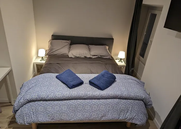 Апартаменты Holiday Nice Studio *