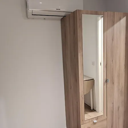 Holiday Nice Studio * ニース