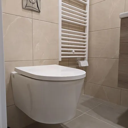 Holiday Nice Studio *